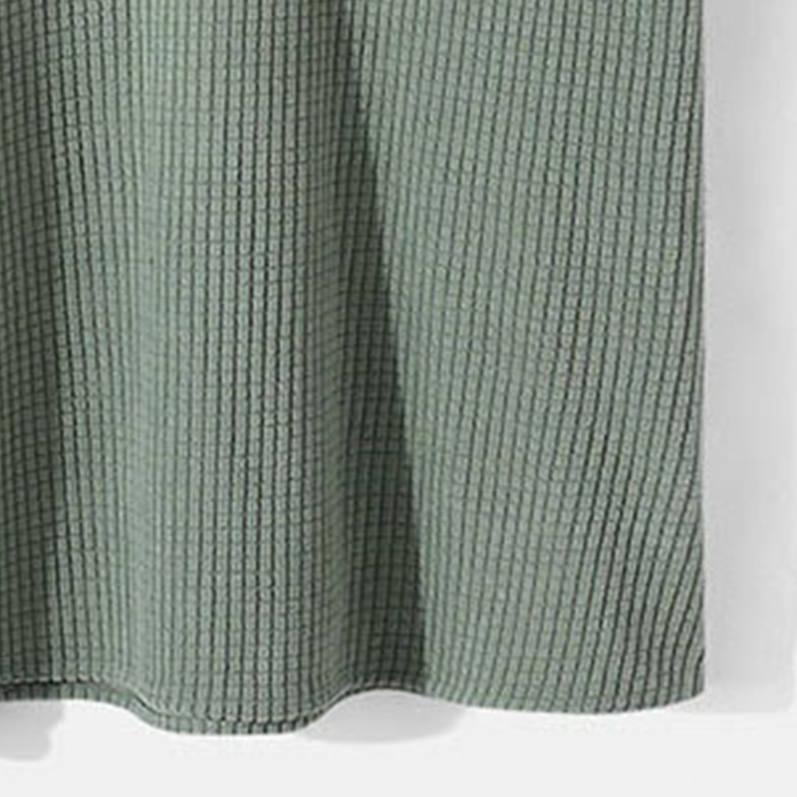 thumbnail image 3 of Camisa de manga corta a cuadros con cuello vuelto para hombre - Poliéster - Camisa informal de verano - Tallas S-XXXL, 3 of 8